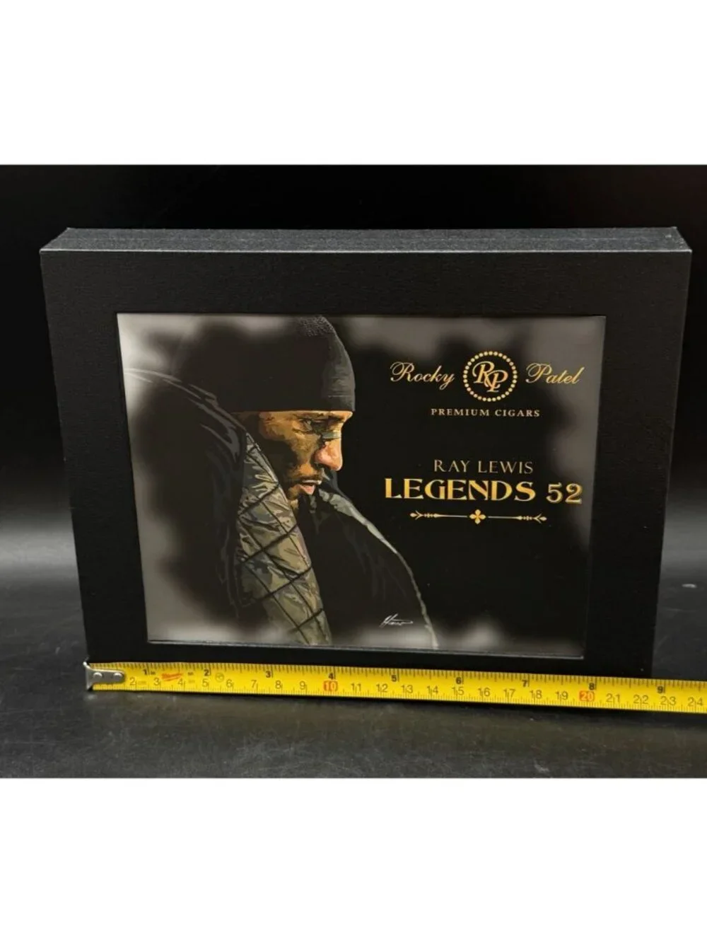 Rocky Patel Ray Lewis Legends 52 Signed Cigar Box & Blue Ribbon EMPTY